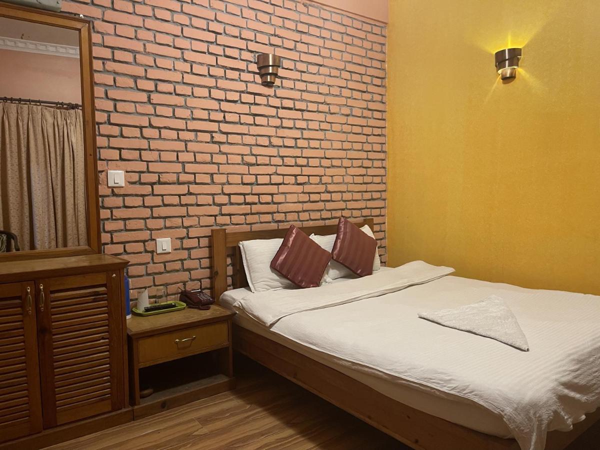 Hotel Valley View Inn Нагаркот Экстерьер фото