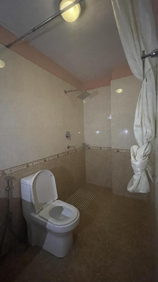 Hotel Valley View Inn Нагаркот Экстерьер фото